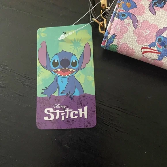 NWT-DISNEY-STITCH WRISTLET/WALLET - Picture 4 of 5